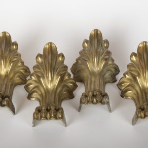 Lot de 4 pieds de baignoire en bronze - Motif griffe et feuille d’acanthe