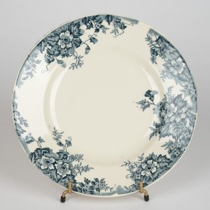 Lot de 8 Assiettes en faïence - St Amand modèle Marie-Louise