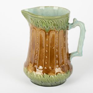 Pichet ancien en faïence – vers 1900 – 19 cm