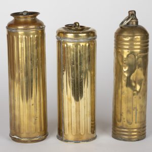 Lot de 3 bouillottes cylindriques en laiton