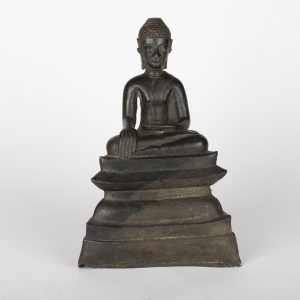 Statue Bouddha en bronze – Style traditionnel avec trou rituel